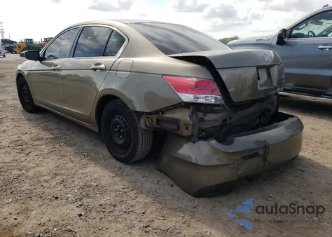 2010 Honda Accord Lx z USA, uszkodzony, nr VIN 1HGCP2F32AA039207